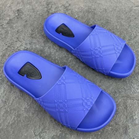 2025年4月23日入荷新品Burberry男性用原版復刻 ...