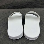 2025年4月23日入荷新品Louis Vuitton男女兼用原版復刻 ブランド靴本革製ギフト/誕生日/CT工場