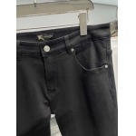 2025年4月23日入荷新作burberryジーパン 原版复刻高級品超厳選★入手困難/誕生日プレゼント/yinx工場