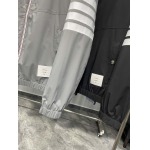 2025年4月23日入荷新作春秋Thom Browneジャケット 原版复刻高級品超厳選★入手困難/誕生日プレゼント/yinx工場