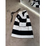 2025年4月23日入荷新作LOEWE半袖Tシャツ 原版复刻高級品超厳選★入手困難/誕生日プレゼント/yinx工場