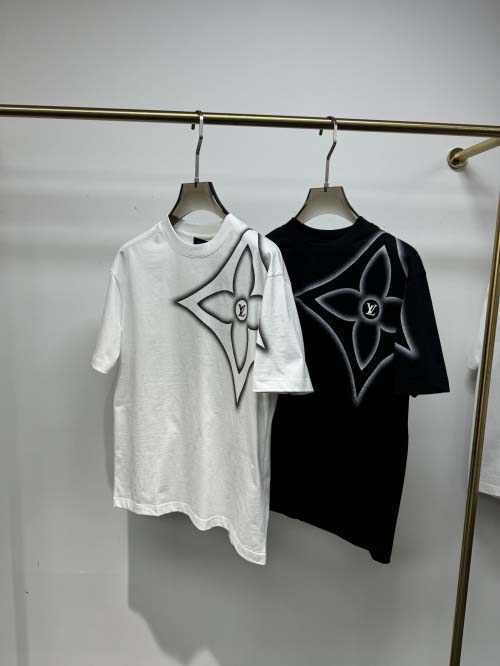 2025年4月23日入荷新作Louis Vuitton半袖T...
