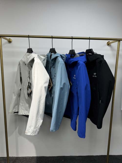 2025年4月23日入荷新作loro piana秋冬ジャケッ...