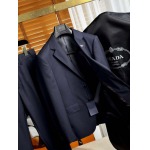 2025年4月23日入荷新作PRADAウールスーツのセット 原版复刻高級品超厳選★入手困難/誕生日プレゼント/yinx工場