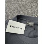 2025年4月23日入荷新作BALENCIAGA半袖Tシャツ 原版复刻高級品超厳選★入手困難/誕生日プレゼント/yinx工場