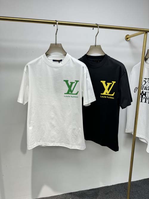 2025年4月23日入荷新作Louis Vuitton半袖T...