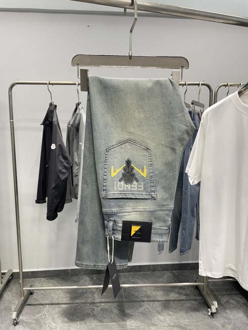 2025年4月23日入荷新作FENDI春夏ジーパン 原版复刻...