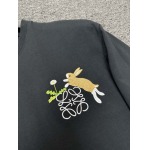 2025年4月23日入荷新作LOEWE半袖Tシャツ 原版复刻高級品超厳選★入手困難/誕生日プレゼント/yinx工場