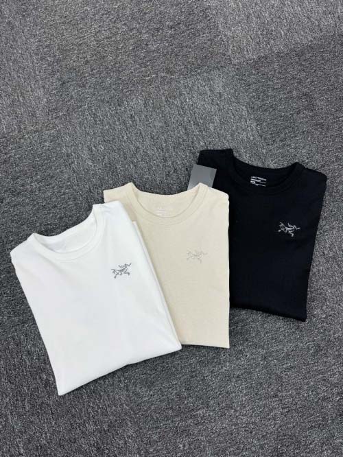 2025年4月23日入荷新作ARCTERYX長袖Tシャツ 原...