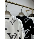 2025年4月24日入荷新作Louis Vuitton半袖Tシャツ 原版复刻高級品香港の会社超厳選★入手困難/誕生日プレゼント/yinx工場S-XXL