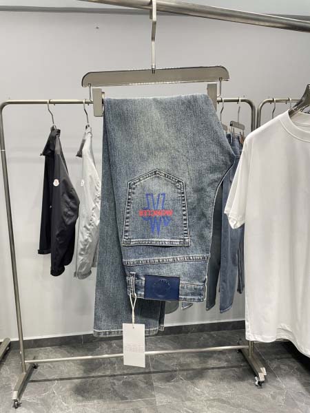 2025年4月24日入荷新作Monclerジーパン 原版复刻...