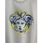 2025年4月24日入荷新作Versace半袖Tシャツ 原版复刻高級品香港の会社超厳選★入手困難/誕生日プレゼント/yinx工場M-XXXL