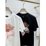 2025年4月24日入荷新作FENDI半袖Tシャツ 原版复刻高級品香港の会社超厳選★入手困難/誕生日プレゼント/yinx工場M-XXXL