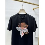 2025年4月24日入荷新作FENDI半袖Tシャツ 原版复刻高級品香港の会社超厳選★入手困難/誕生日プレゼント/yinx工場M-XXXL