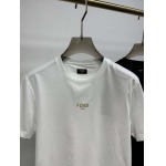 2025年4月24日入荷新作FENDI半袖Tシャツ 原版复刻高級品香港の会社超厳選★入手困難/誕生日プレゼント/yinx工場M-XXXL