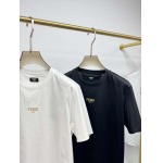 2025年4月24日入荷新作FENDI半袖Tシャツ 原版复刻高級品香港の会社超厳選★入手困難/誕生日プレゼント/yinx工場M-XXXL
