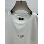 2025年4月24日入荷新作FENDI半袖Tシャツ 原版复刻高級品香港の会社超厳選★入手困難/誕生日プレゼント/yinx工場M-XXXL