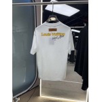 2025年4月24日入荷新作Louis Vuitton半袖Tシャツ 原版复刻高級品香港の会社超厳選★入手困難/誕生日プレゼント/yinx工場M-3XL