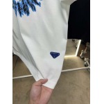 2025年4月24日入荷新作PRADA半袖Tシャツ 原版复刻高級品香港の会社超厳選★入手困難/誕生日プレゼント/yinx工場M-3XL