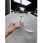 2025年4月24日入荷新作LOEWE半袖Tシャツ 原版复刻高級品香港の会社超厳選★入手困難/誕生日プレゼント/yinx工場M-3XL
