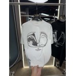 2025年4月24日入荷新作VALENTINO半袖Tシャツ 原版复刻高級品香港の会社超厳選★入手困難/誕生日プレゼント/yinx工場M-3XL