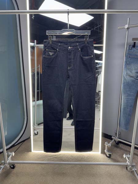 2025年4月24日入荷新作PRADAジーパン 原版复刻高級...