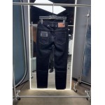 2025年4月24日入荷新作PRADAジーパン 原版复刻高級品香港の会社超厳選★入手困難/誕生日プレゼント/yinx工場29-38