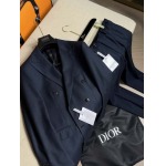 2025年4月25日入荷新作Diorスーツのセット 原版复刻高級品香港の会社超厳選★入手困難/誕生日プレゼント/yinx工場