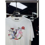 2025年4月25日入荷新作Louis Vuitton半袖Tシャツ 原版复刻高級品香港の会社超厳選★入手困難/誕生日プレゼント/yinx工場