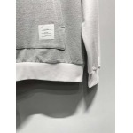 2025年4月25日入荷新作Thom Browneパーカー 原版复刻高級品香港の会社超厳選★入手困難/誕生日プレゼント/yinx工場