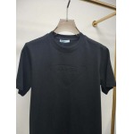 2025年4月25日入荷新作Prada半袖Tシャツ 原版复刻高級品香港の会社超厳選★入手困難/誕生日プレゼント/yinx工場