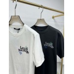 2025年4月25日入荷新作Louis Vuitton半袖Tシャツ 原版复刻高級品香港の会社超厳選★入手困難/誕生日プレゼント/yinx工場