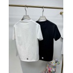 2025年4月25日入荷新作Givenchy半袖Tシャツ 原版复刻高級品香港の会社超厳選★入手困難/誕生日プレゼント/yinx工場