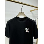 2025年4月25日入荷新作Louis Vuitton半袖Tシャツ 原版复刻高級品香港の会社超厳選★入手困難/誕生日プレゼント/yinx工場