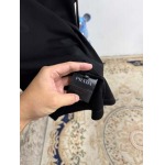 2025年4月25日入荷新作Prada半袖Tシャツ 原版复刻高級品香港の会社超厳選★入手困難/誕生日プレゼント/yinx工場