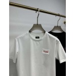 2025年4月25日入荷新作FENDI半袖Tシャツ 原版复刻高級品香港の会社超厳選★入手困難/誕生日プレゼント/yinx工場