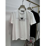 2025年4月25日入荷新作Versace半袖Tシャツ 原版复刻高級品香港の会社超厳選★入手困難/誕生日プレゼント/yinx工場