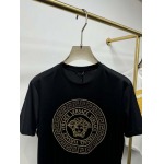 2025年4月25日入荷新作Versace半袖Tシャツ 原版复刻高級品香港の会社超厳選★入手困難/誕生日プレゼント/yinx工場