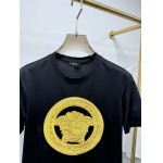 2025年4月25日入荷新作Versace半袖Tシャツ 原版复刻高級品香港の会社超厳選★入手困難/誕生日プレゼント/yinx工場