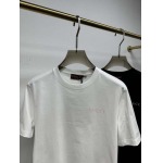 2025年4月25日入荷新作GUCCI半袖Tシャツ 原版复刻高級品香港の会社超厳選★入手困難/誕生日プレゼント/yinx工場