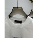 2025年4月26日入荷新作Louis Vuitton半袖Tシャツ 原版复刻高級品香港の会社超厳選★入手困難/誕生日プレゼント/yinx工場