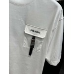 2025年4月26日入荷新作PRADA半袖Tシャツ 原版复刻高級品香港の会社超厳選★入手困難/誕生日プレゼント/yinx工場