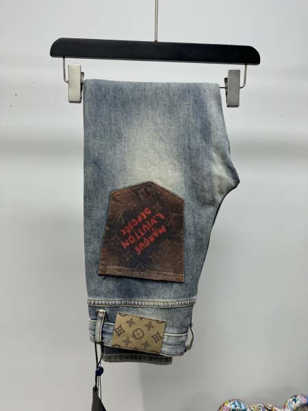 2025年4月26日入荷新作Louis Vuittonジーパ...