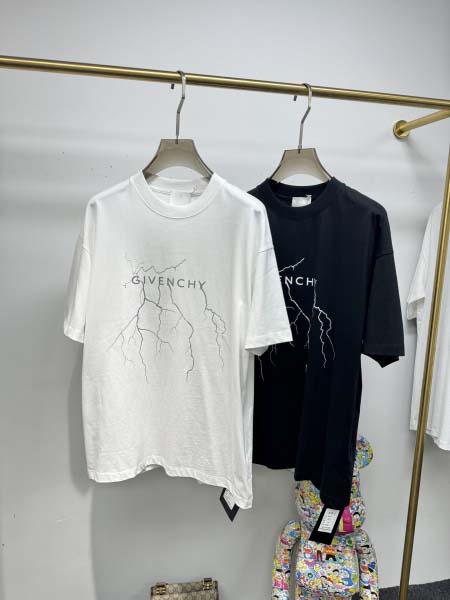 2025年4月26日入荷新作Givenchy半袖Tシャツ 原...