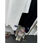 2025年4月26日入荷新作Burberry半袖Tシャツ 原版复刻高級品香港の会社超厳選★入手困難/誕生日プレゼント/yinx工場