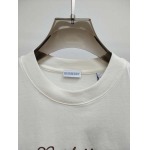 2025年4月26日入荷新作Burberry半袖Tシャツ 原版复刻高級品香港の会社超厳選★入手困難/誕生日プレゼント/yinx工場