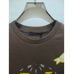 2025年4月26日入荷新作Louis Vuitton半袖Tシャツ 原版复刻高級品香港の会社超厳選★入手困難/誕生日プレゼント/yinx工場