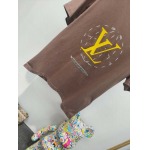 2025年4月26日入荷新作Louis Vuitton半袖Tシャツ 原版复刻高級品香港の会社超厳選★入手困難/誕生日プレゼント/yinx工場