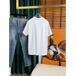 2025年4月26日入荷新作LOEWE半袖Tシャツ 原版复刻高級品香港の会社超厳選★入手困難/誕生日プレゼント/yinx工場