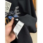 2025年4月26日入荷新作LOEWE半袖Tシャツ 原版复刻高級品香港の会社超厳選★入手困難/誕生日プレゼント/yinx工場